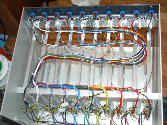 bcm10x2-4